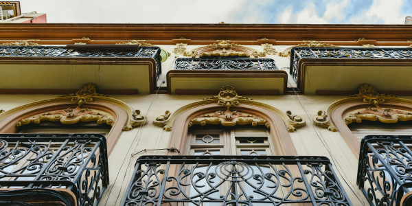 Rehabilitación y Restauración de Fachadas en Alcobendas · Restauración de Fachadas Emblemáticas